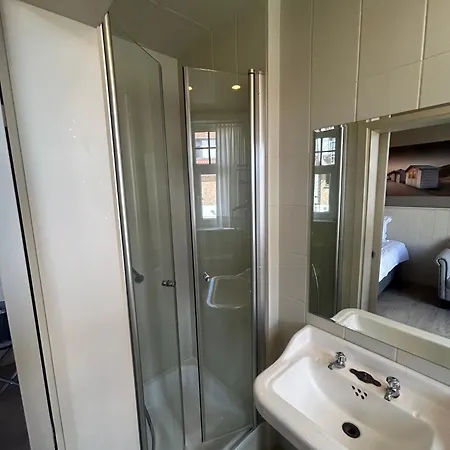 Heritage Отель Де-Хаан