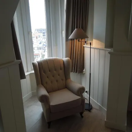 Heritage 3* Де-Хаан